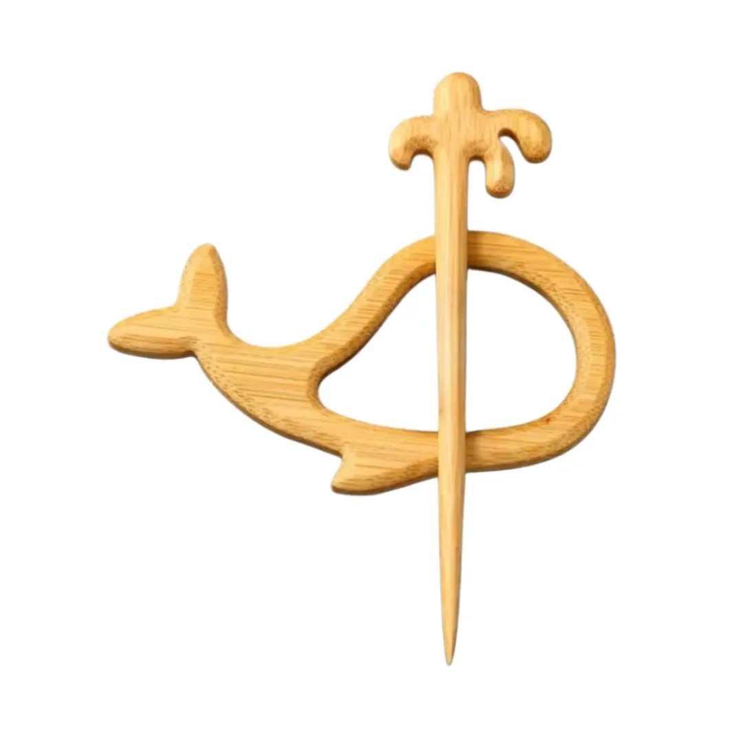 Brošňa Wooden Whale