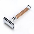 Timor Walnut Wood Closed Comb, strojček na holenie