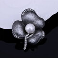 Brošňa Kvet Pearl