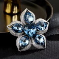 Brošňa Flower AM38