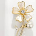 Brošňa Gold Flower AM304