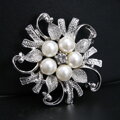Brošňa Miranda Pearl Flower