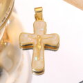 Krížik Shell Christian Cross