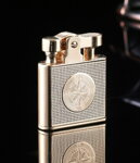 Benzínový zapaľovač Compass Gold